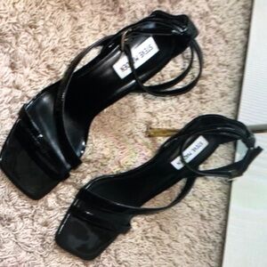 Euc Steve Madden heels